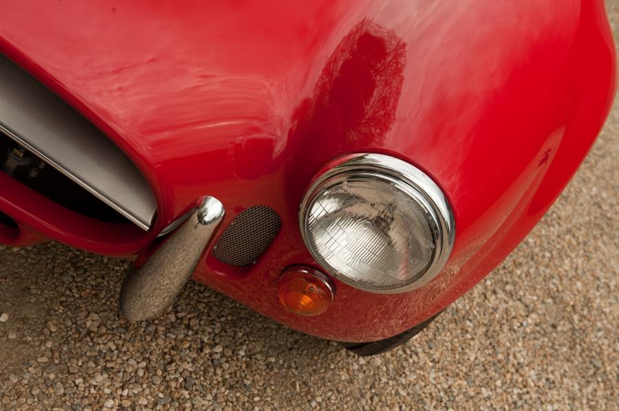  Shelby Cobra 427 1968 года  (фото 14 из 19)